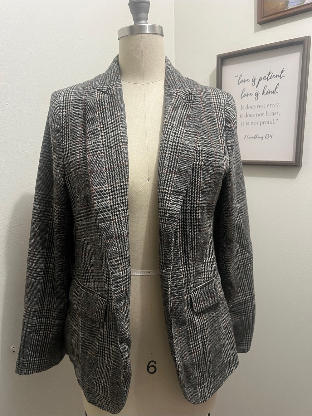 Love Tree Gray Plaid Open-Front Blazer with Subtle Rust Check